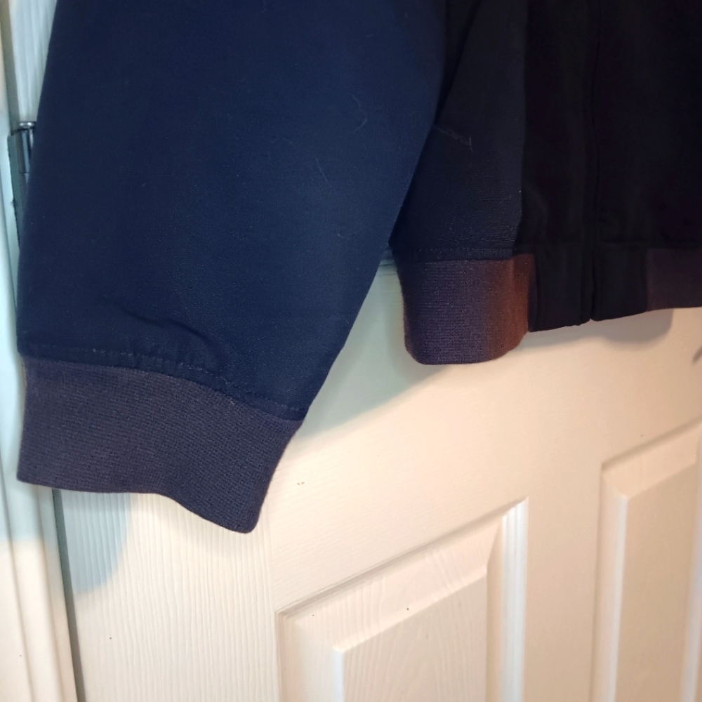 Levi’s Lined Nylon Bomber Jacket - Picture 6 of 7